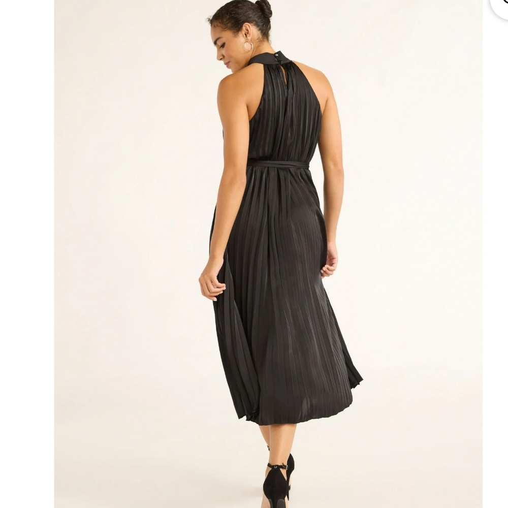 8) Sofia Vergara  Women's Pleated Halter Midi Dress, Mid Calf Length, NWT small - Picture 4 of 9